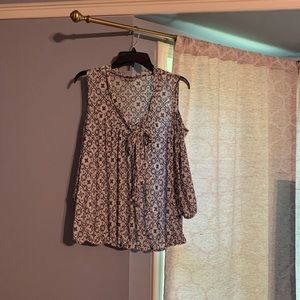 Beautiful white and navy blouse with open shoulders and 3/4 sleeves